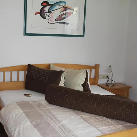 Franz Pfeifer / Beatrice Roduner