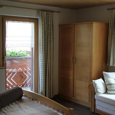 Franz Pfeifer / Beatrice Roduner ガシュルン