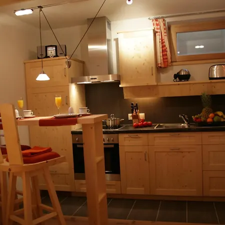 Franz Pfeifer / Beatrice Roduner アパート *