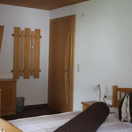 Franz Pfeifer / Beatrice Roduner アパート ガシュルン