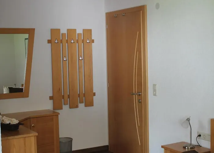 Franz Pfeifer / Beatrice Roduner *